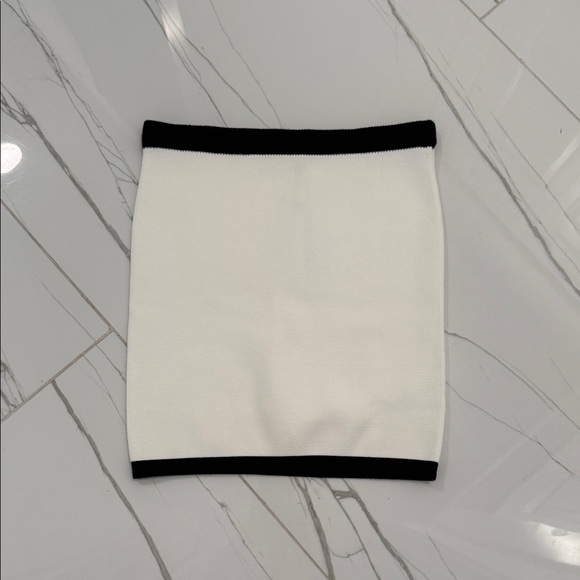 Dynamite Black and White Mini Skirt - Picture 1 of 3
